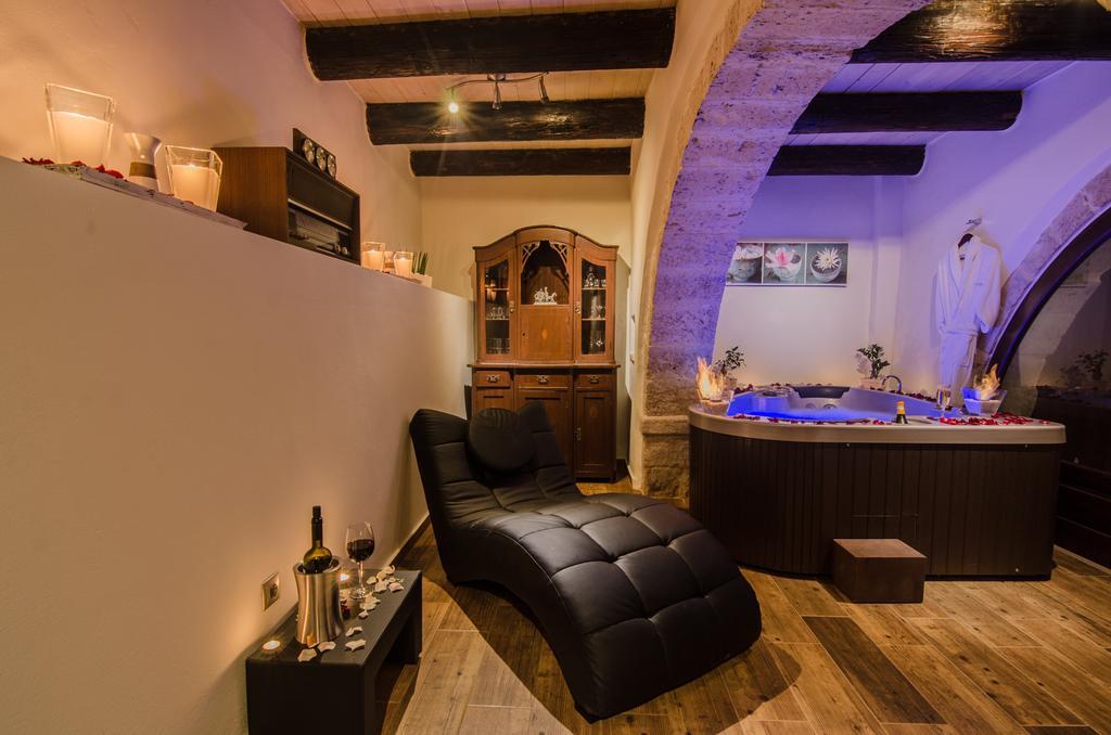 Angelos House Spa & Hammam Arkhondikí Værelse billede